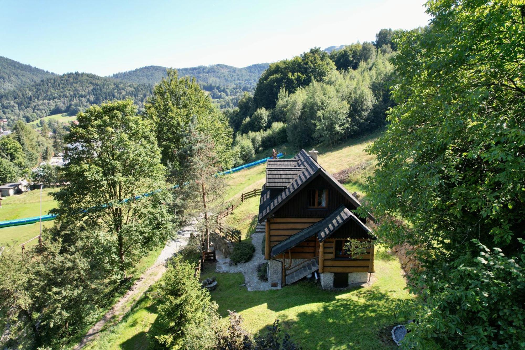 Domek Na Cuplu - Opcjonalnie Balia Jacuzzi Szczyrk Exterior photo